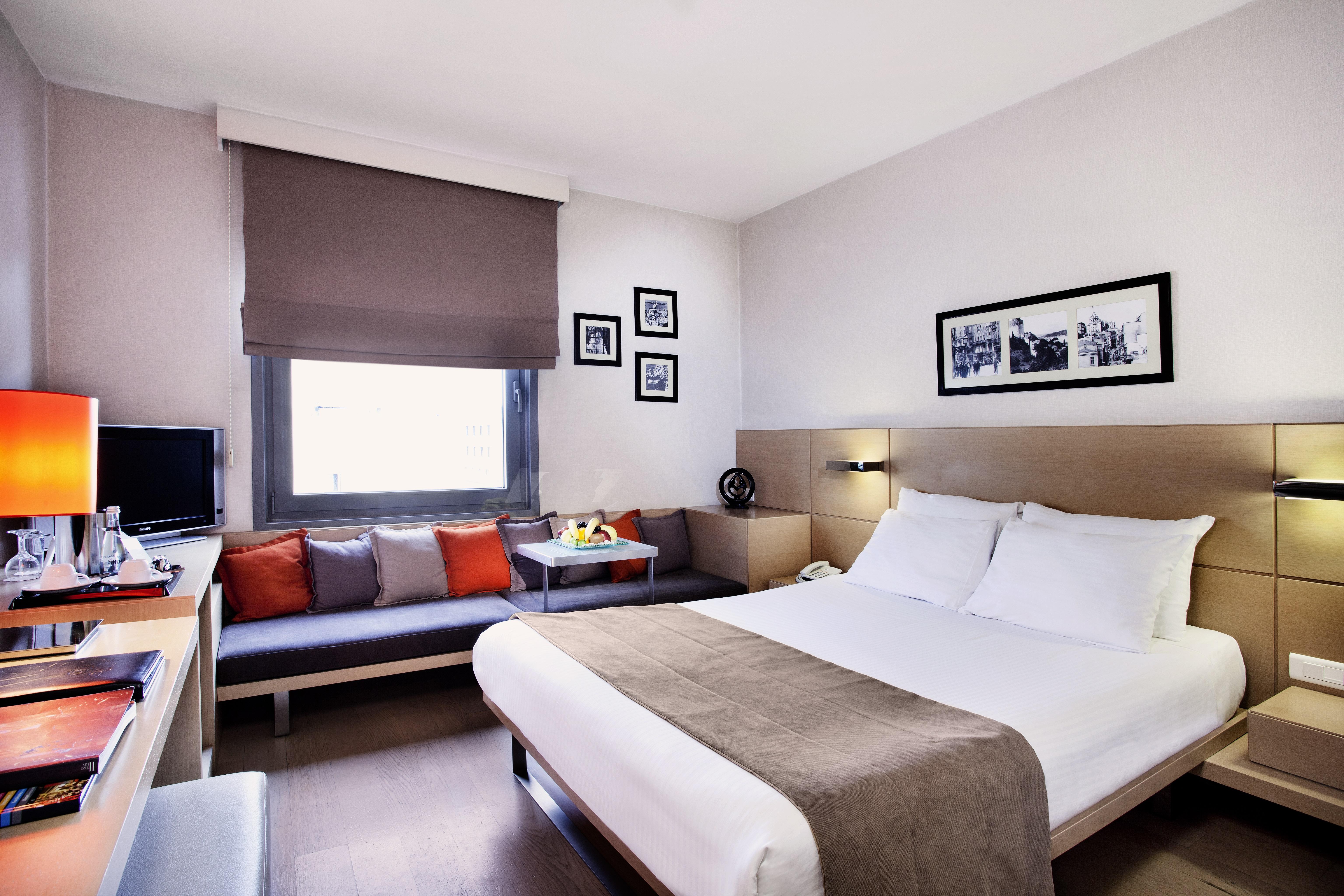 เอเรสซิน โฮเต็ล ทักซิม พรีเมียร์ Hotel อิสตันบูล ภายนอก รูปภาพ