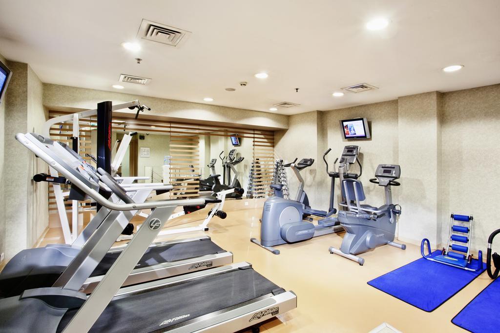 เอเรสซิน โฮเต็ล ทักซิม พรีเมียร์ Hotel อิสตันบูล ภายนอก รูปภาพ