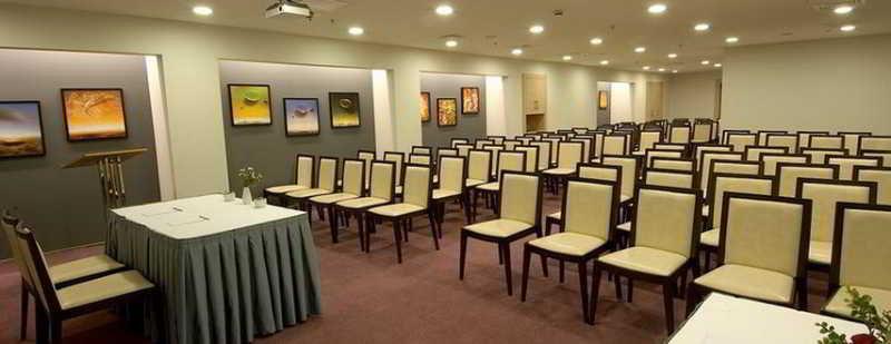เอเรสซิน โฮเต็ล ทักซิม พรีเมียร์ Hotel อิสตันบูล ภายนอก รูปภาพ