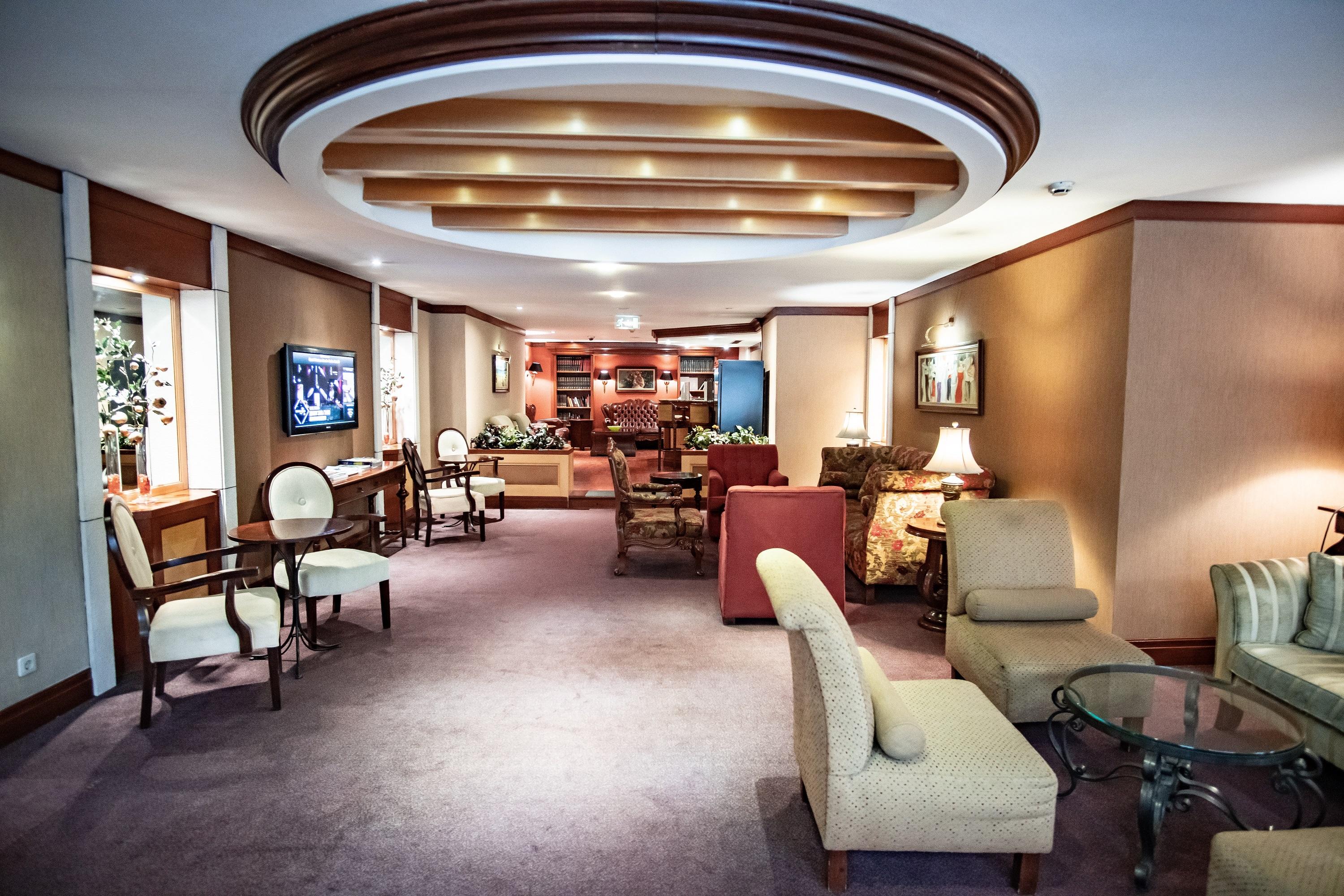 เอเรสซิน โฮเต็ล ทักซิม พรีเมียร์ Hotel อิสตันบูล ภายนอก รูปภาพ
