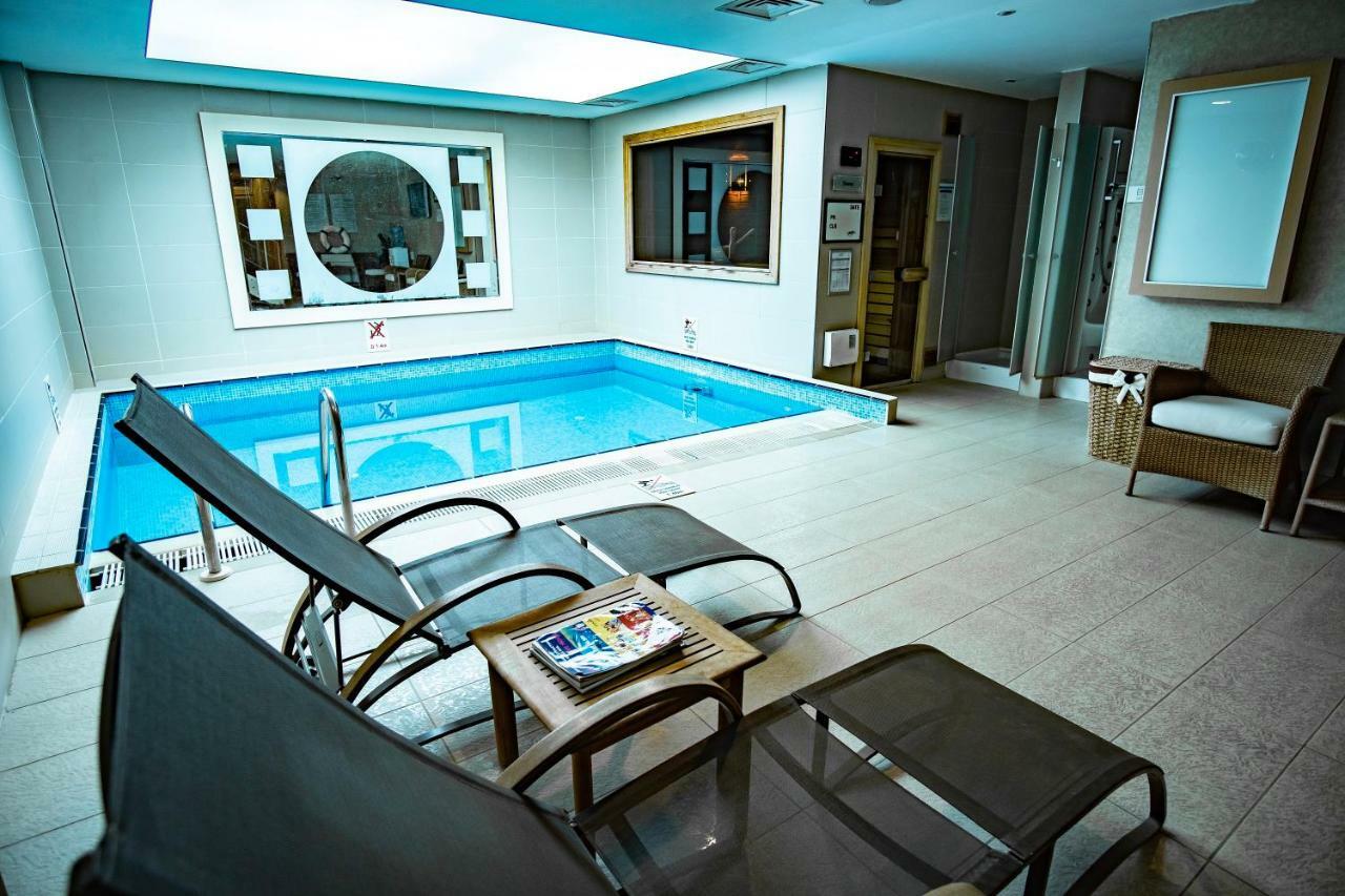 เอเรสซิน โฮเต็ล ทักซิม พรีเมียร์ Hotel อิสตันบูล ภายนอก รูปภาพ